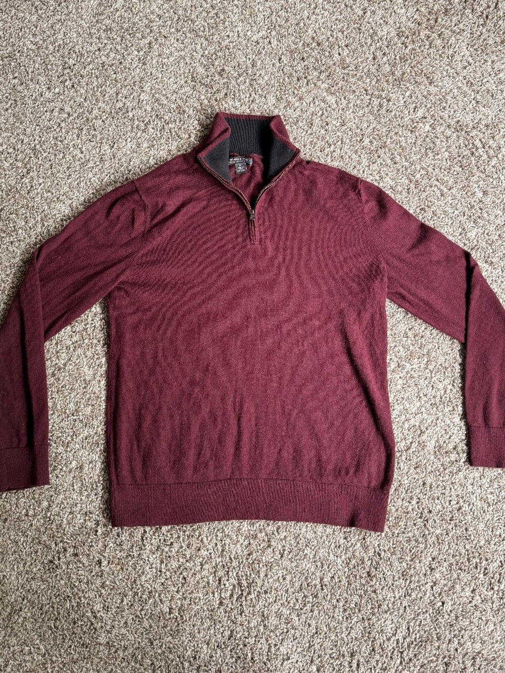 Banana Republic Men’s M Burgundy Cotton Cashmere Quarter Zip Sweater